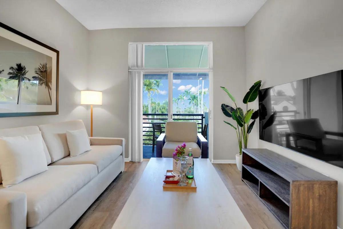 Dharma Home Suites Dania Beach At Sheridan Ocean Club Luaran gambar